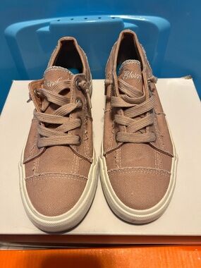 Blowfish Malibu in Dusty Rose